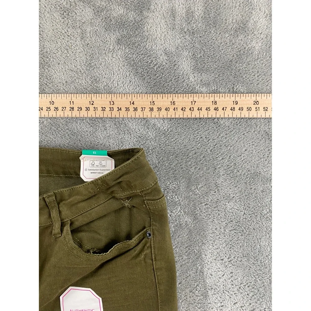 No Boundaries Womens Olive Green Distressed Mid Rise Button Fly Denim Shorts 15 - Picture 6 of 14